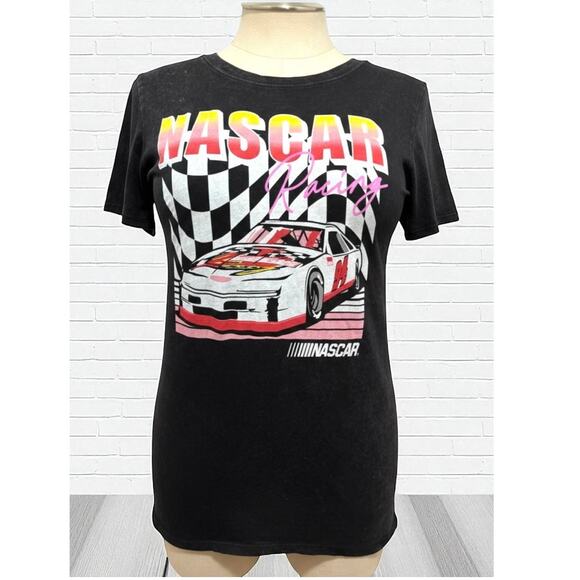 Torrid 1 (1X 14/16) Nascar Racing Classic Fit Crew Graphic T Shirt Tee Race Car - Picture 1 of 2